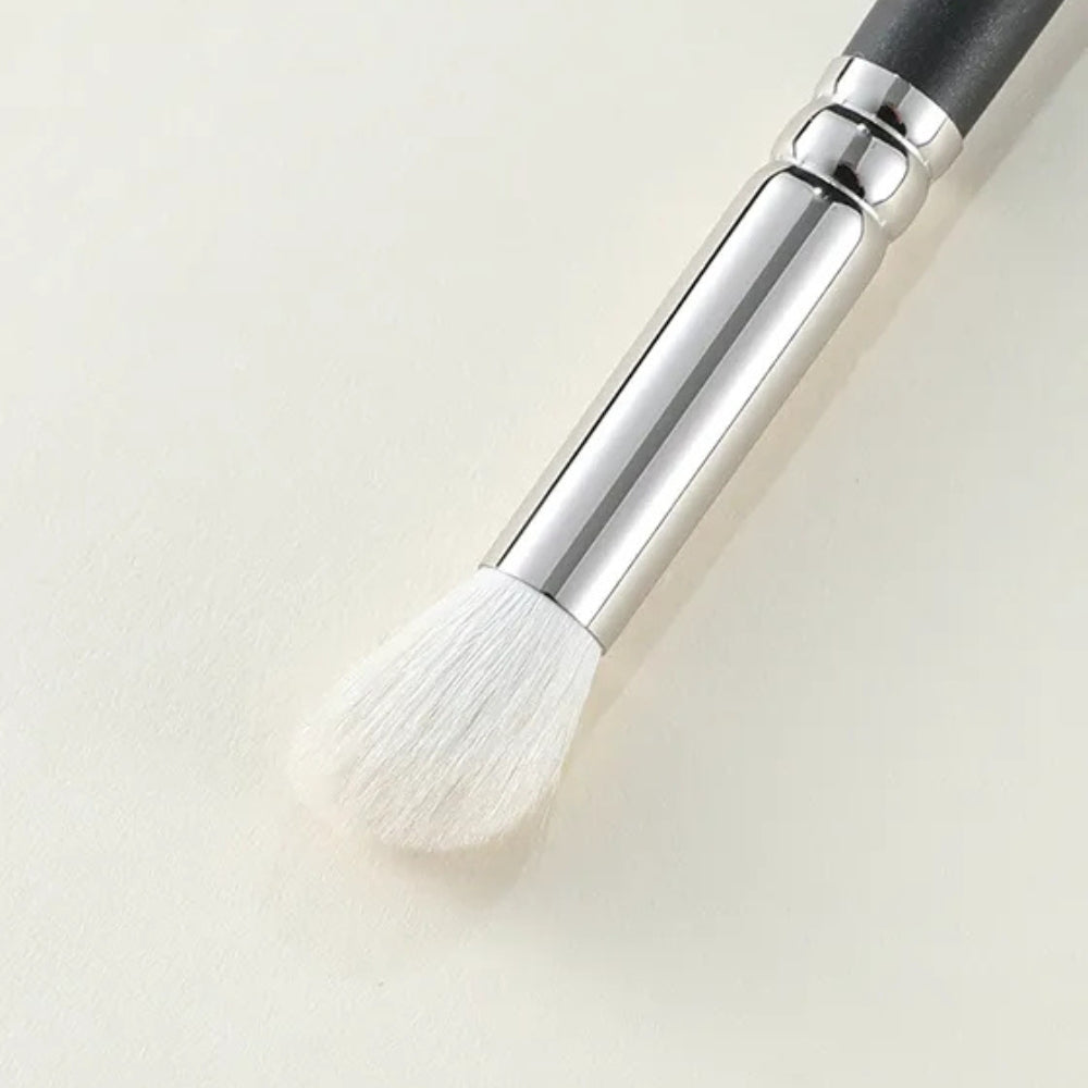 Small contouring brush for refined makeup looks 4