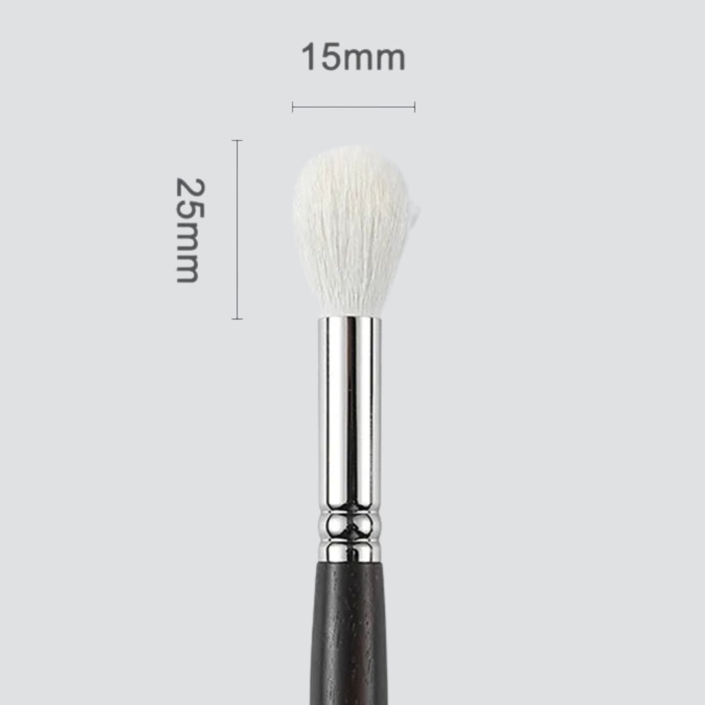 Professional round makeup brush for highlighting 4