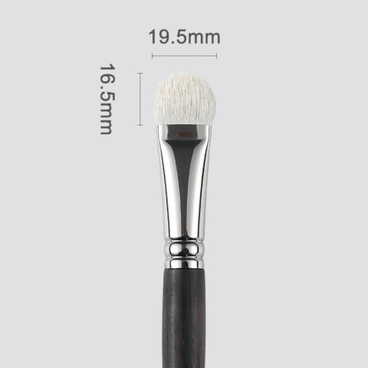 Pro makeup tool for seamless eyeshadow blending 2