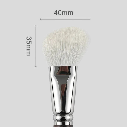 Ultra-soft goat hair bristles for seamless contouring 2