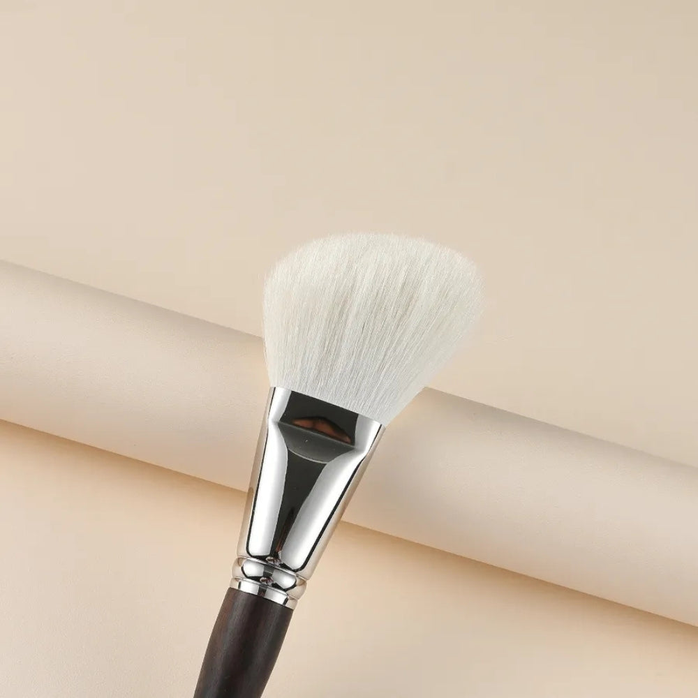 Angled powder brush for setting makeup 3