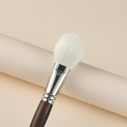 Round blush brush for seamless blending 3