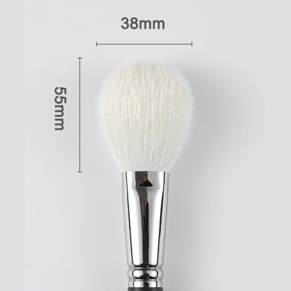Round blush brush for seamless blending 4
