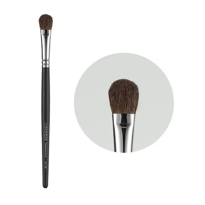 Soft pony hair makeup brush for smooth blending 1