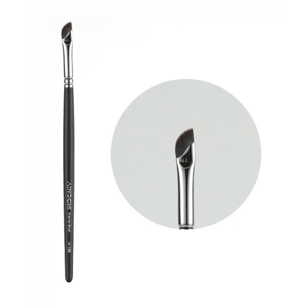 Versatile eyeliner brush for gel, liquid, cream, and powder formulas 1