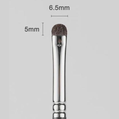 Compact and travel-friendly concealer blending brush 5