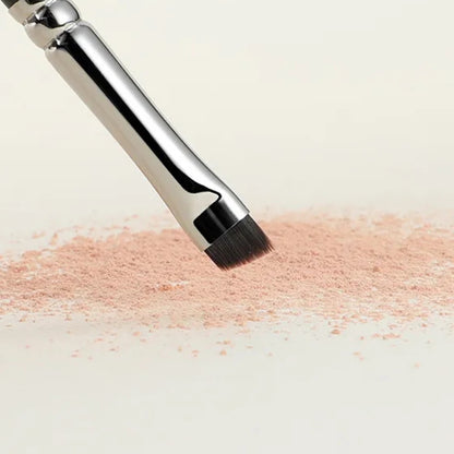 Essential eyebrow filling and sculpting brush for beauty lovers 4