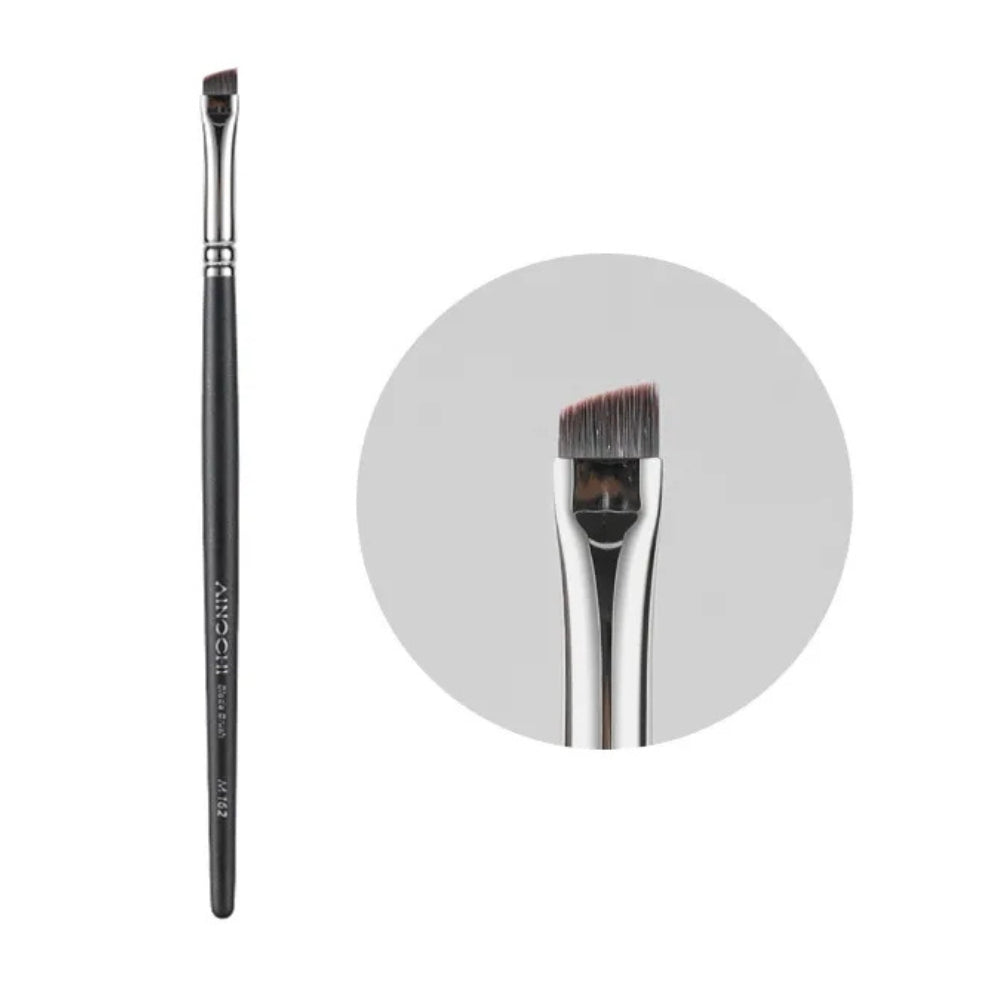 Essential eyebrow filling and sculpting brush for beauty lovers 1