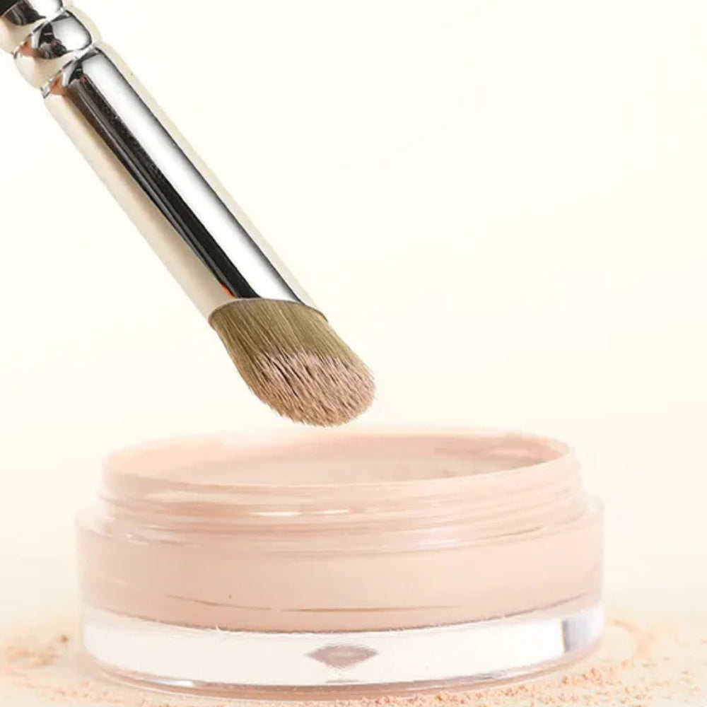 Professional-quality concealer brush for streak-free coverage 4