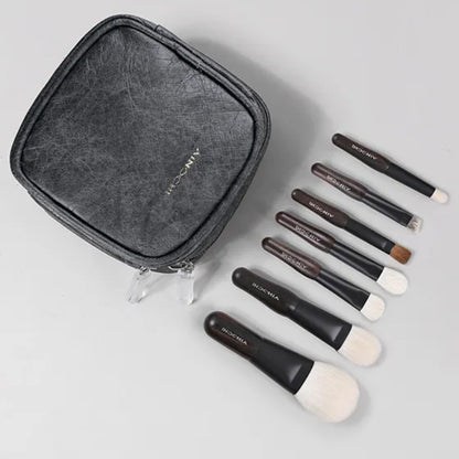 Portable makeup brush set with soft bristles 1
