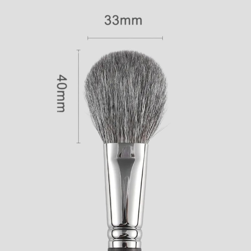 Round flat blush brush for seamless application 2