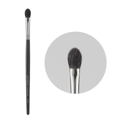 High-quality flat eyeshadow brush for precise application 1